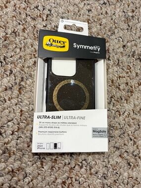 OtterBox Symmetry Series Clear Black/Gold iPhone 16 Pro Case